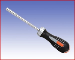 32632 Wkrętak z grzechotką BAHCO 1/4″ 808050 zawierający magazynek z bitami