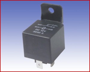 Przekaźnik samochodowy 4120 12V 40A DC  62095