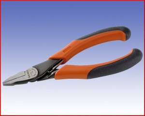 36200 Szczypce płaskie Bahco 2420G-125, płaskie z ząbkami