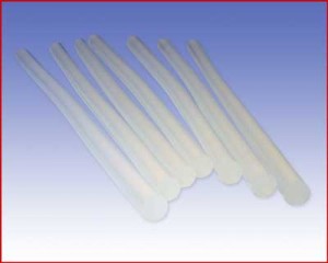 Klej termotopliwy (0118) 1 kg  22227