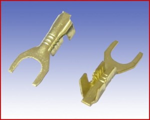 43159 Końcówka widełkowa nieizolowana M5/2,0